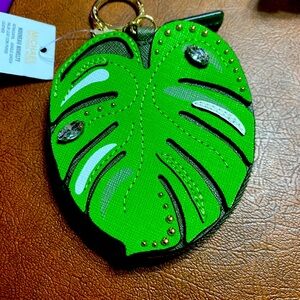 *•*•LEAF SHAPE COIN PURSE KEYCHAIN•*•*